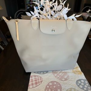 Like New Longchamp Le Pliage Large City Tote